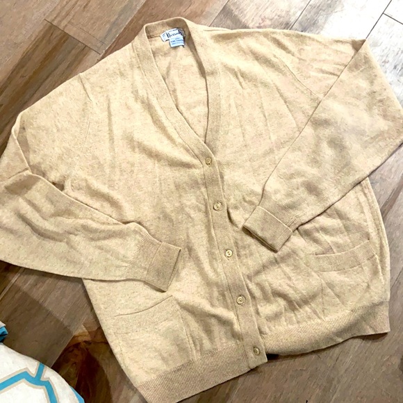 Harrods Sweaters - Harrods cream 100% pure cashmere made in Scotland, size L/XL